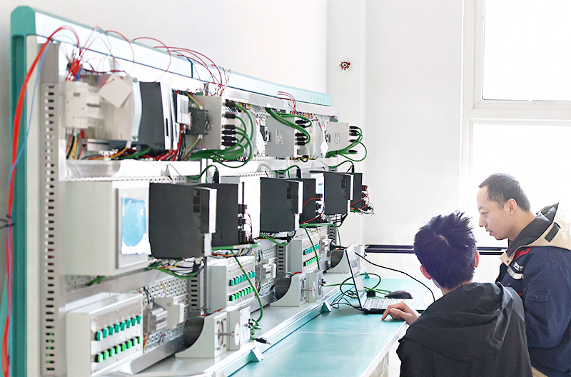 學(xué)電工PLC能考什么證書？學(xué)電工PLC工作好找嗎，可以去哪些單位？