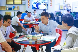 開(kāi)學(xué)季|火熱報(bào)名席卷初秋  選好學(xué)校贏好未來(lái)