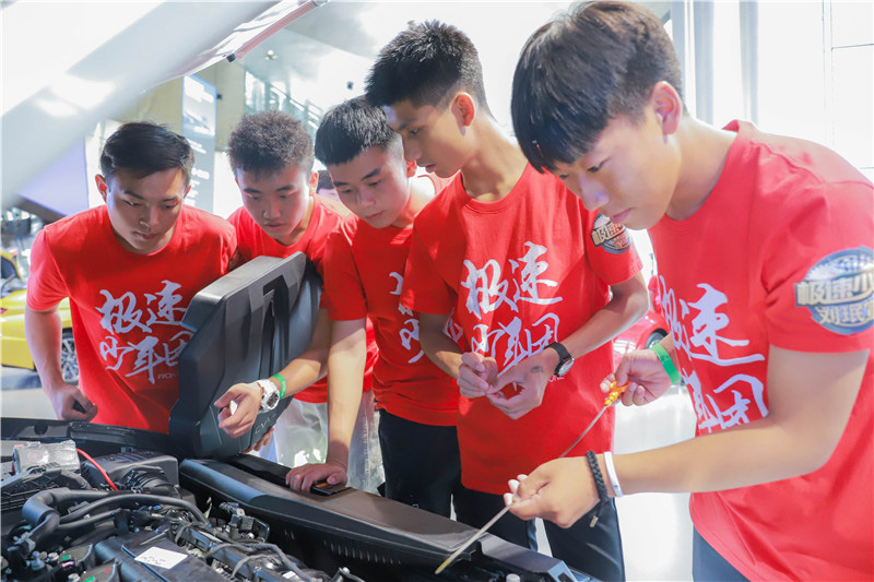 萬(wàn)通極速少年團(tuán)-韓國(guó)研學(xué)之旅25