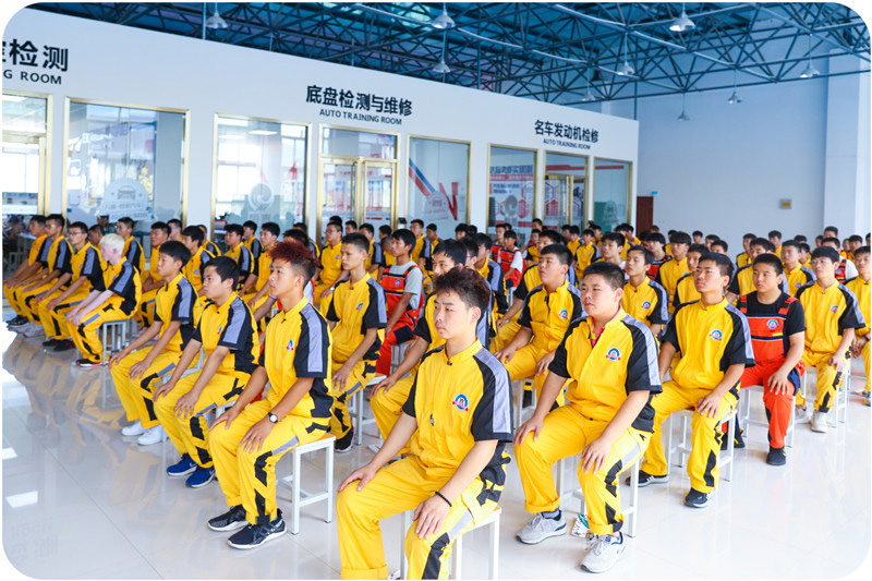 名企匯聚  綻放未來(lái)3