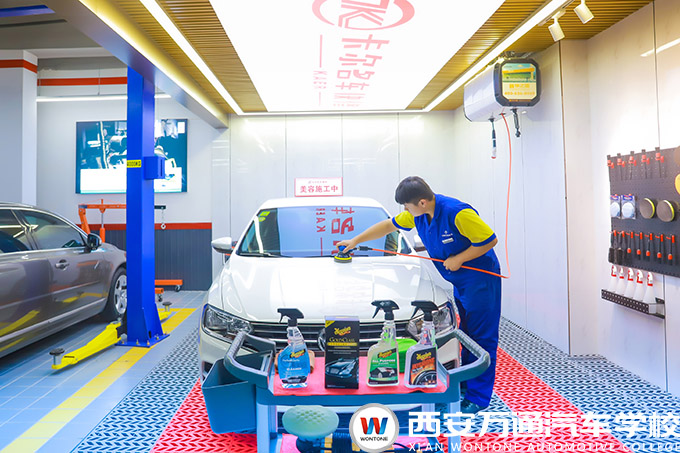 什么行業(yè)容易創(chuàng)業(yè)成功 投入小、回報(bào)高、風(fēng)險(xiǎn)低