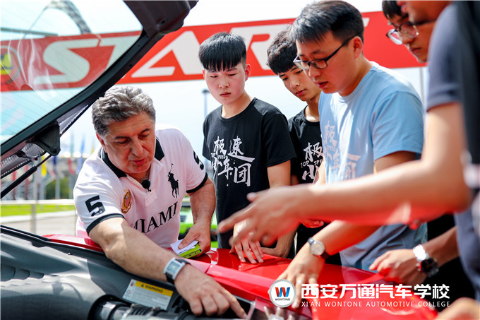 選專業(yè)不糾結(jié)，牢記這幾點，拯救你的選擇困難癥！