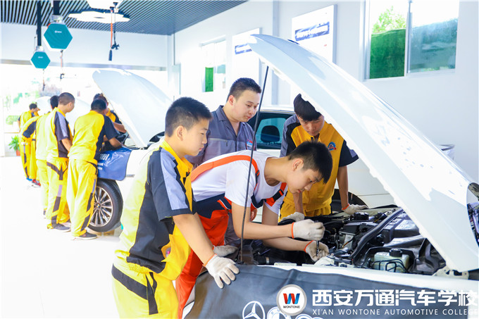 為什么成績不好的初中畢業(yè)生適合提前就讀職業(yè)學(xué)校？