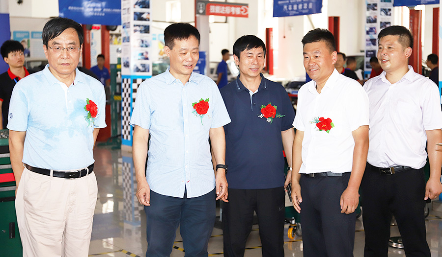 西安市“強本領 促發(fā)展”汽車技能大賽2