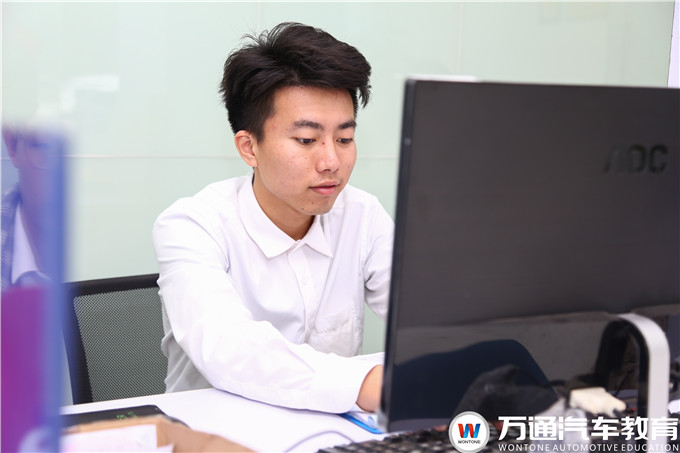 【英才之路】宋興：從職場(chǎng)新人晉升為主管，我用了一年實(shí)現(xiàn)了！