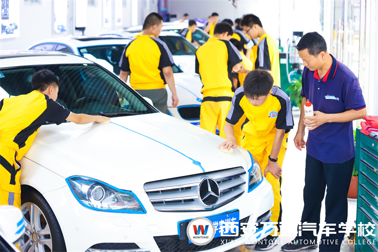 西安萬(wàn)通汽車(chē)學(xué)?！?022純技能】：汽車(chē)美容快修店長(zhǎng)班專(zhuān)業(yè)解讀