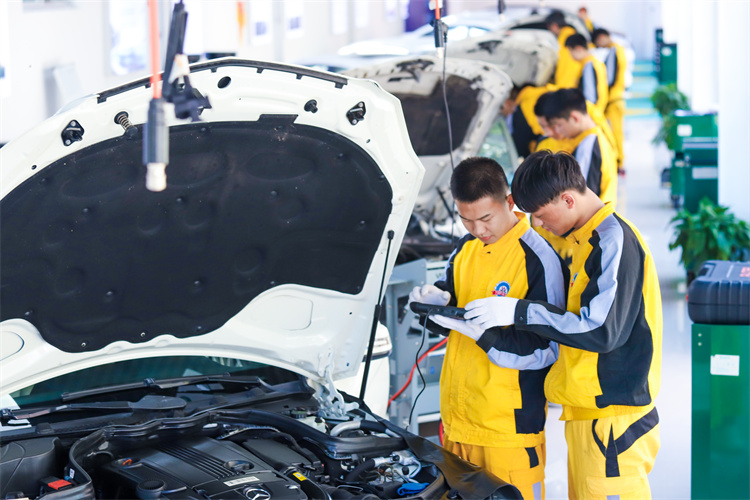 【2023年春季專業(yè)推薦】汽車檢測(cè)與維修