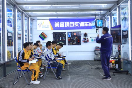 關(guān)于汽車美容你了解多少？ | 西安萬(wàn)通汽車美容專業(yè)解讀